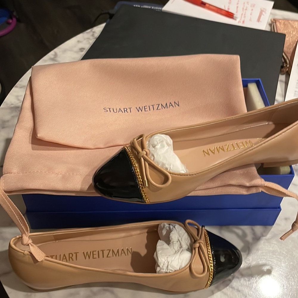 Stuart Weitzman Gabby Chain Link flats. Size 5.5 - Picture 5 of 6